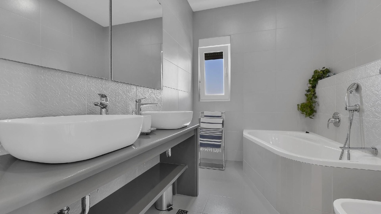 Photo of Bathroom in Krvavica