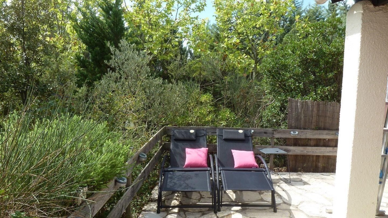 Photo of Patio Balcony in Vacquieres