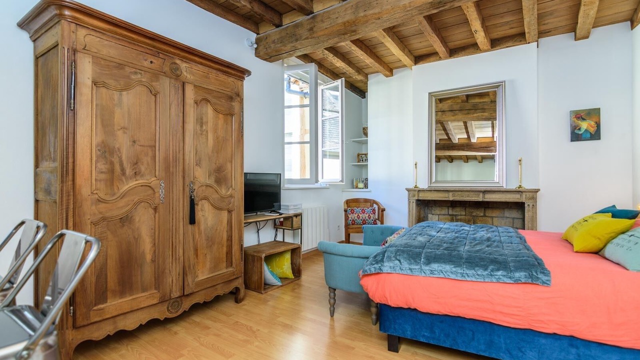 Photo of Bedroom in Chalon-sur-Saone