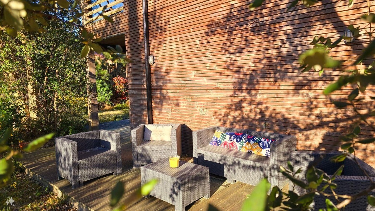 Photo of Patio Balcony in Lit-et-Mixe