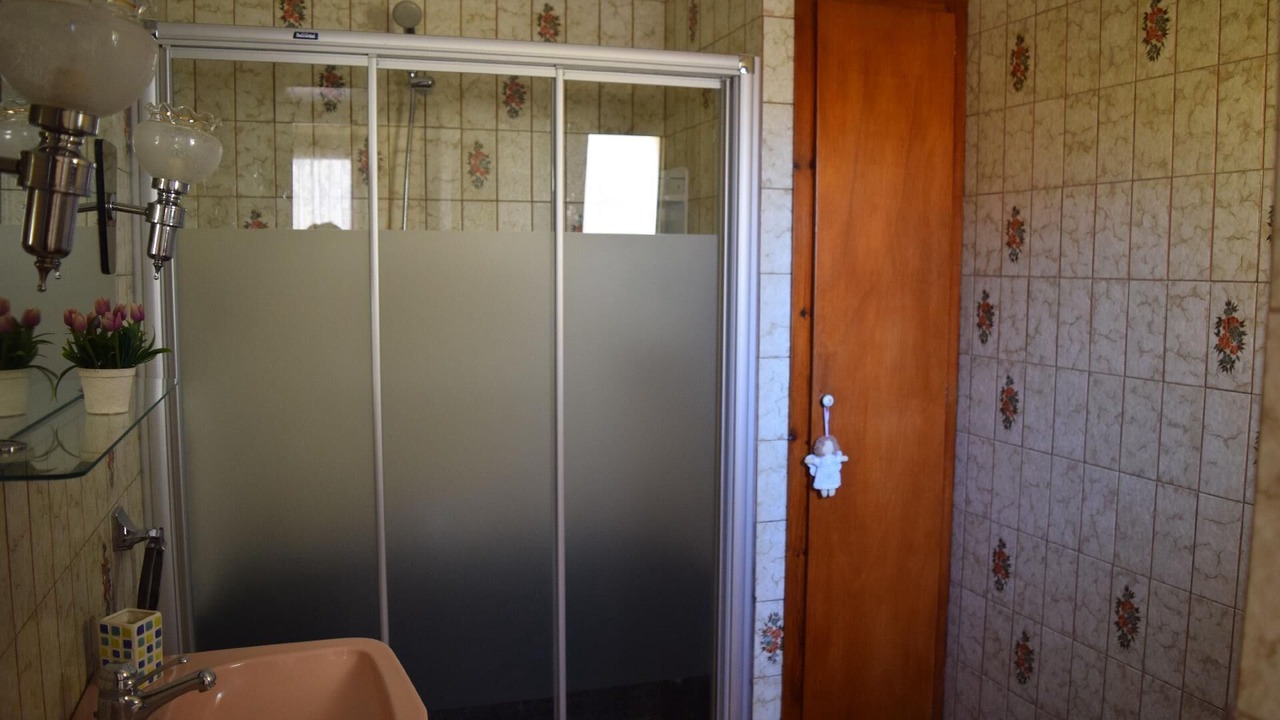 Photo of Bathroom in Masllorens