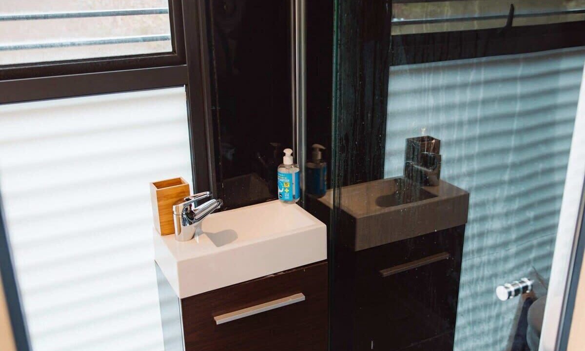 Photo of Bathroom in Flowerdale