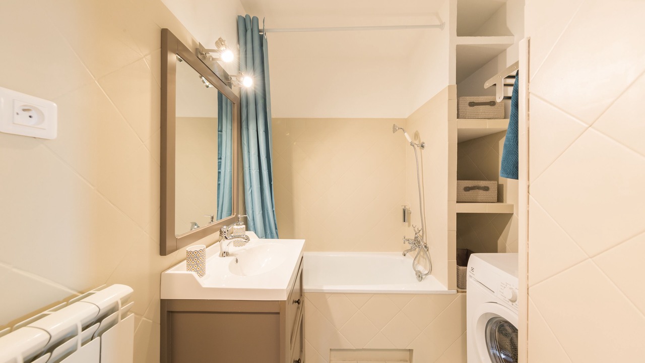 Photo of Bathroom in Le Pradet