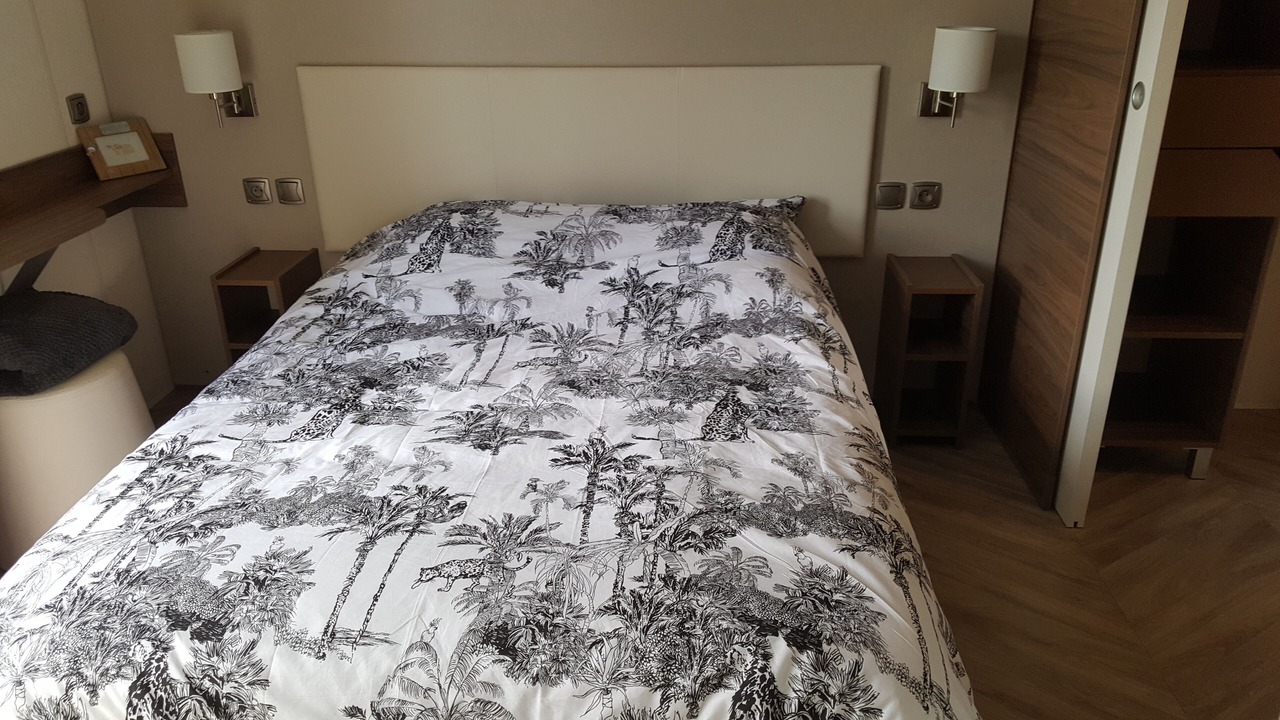 Photo of Bedroom in Saint-Lunaire