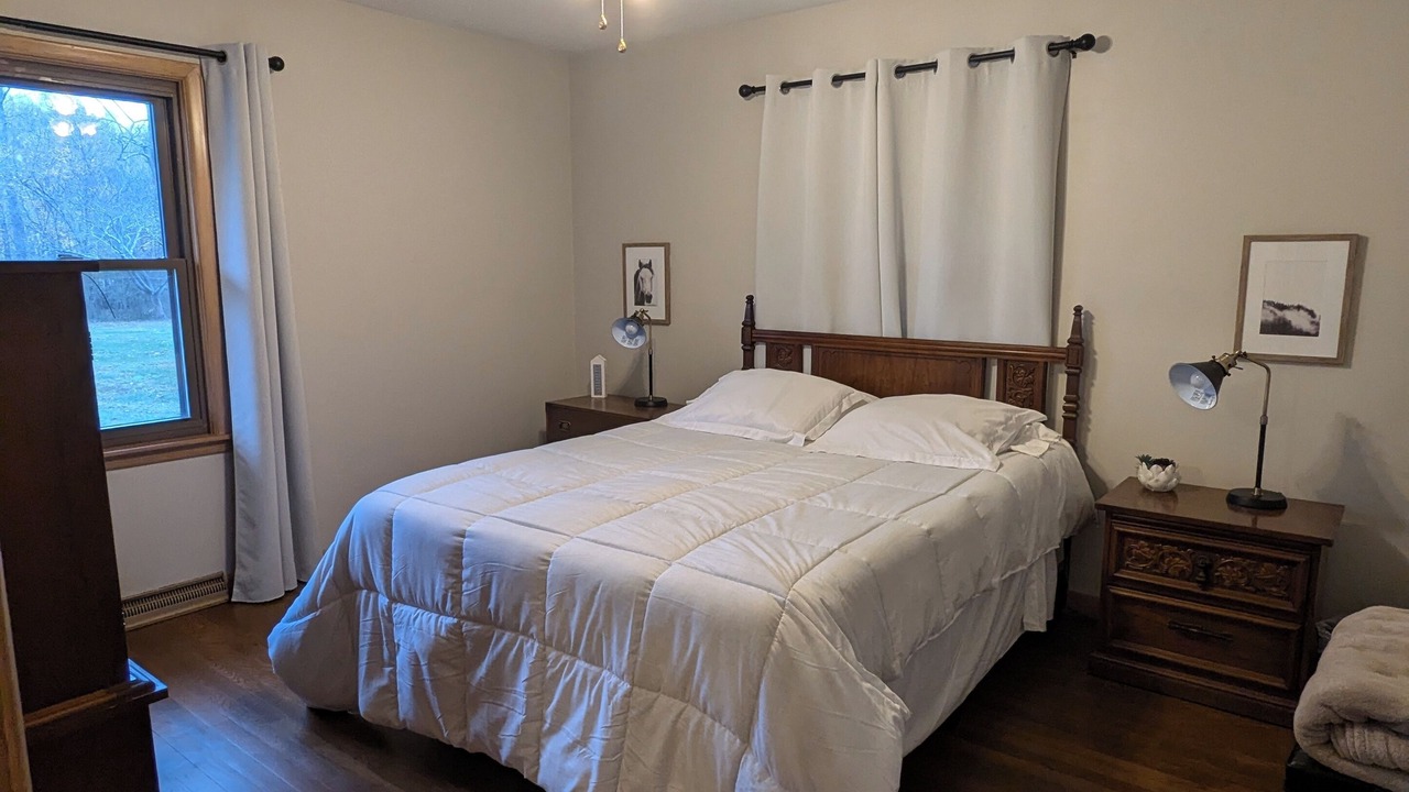 Photo of Bedroom in Newburgh