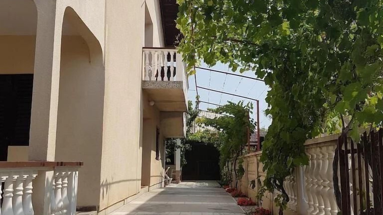 Photo of Outdoor in Nin