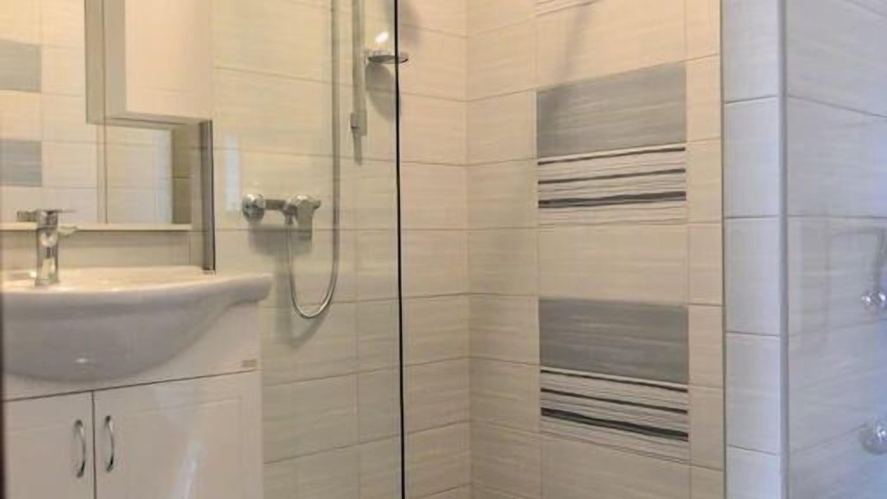 Photo of Bathroom in Nin
