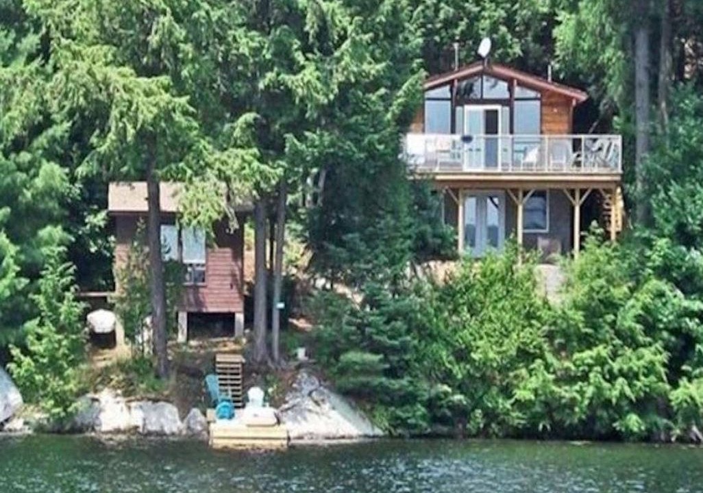 Photo of Outdoor in Broadbent