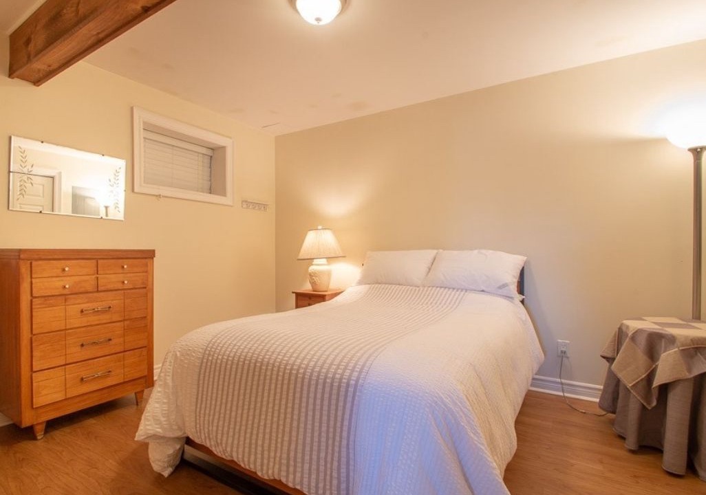Photo of Bedroom in Broadbent