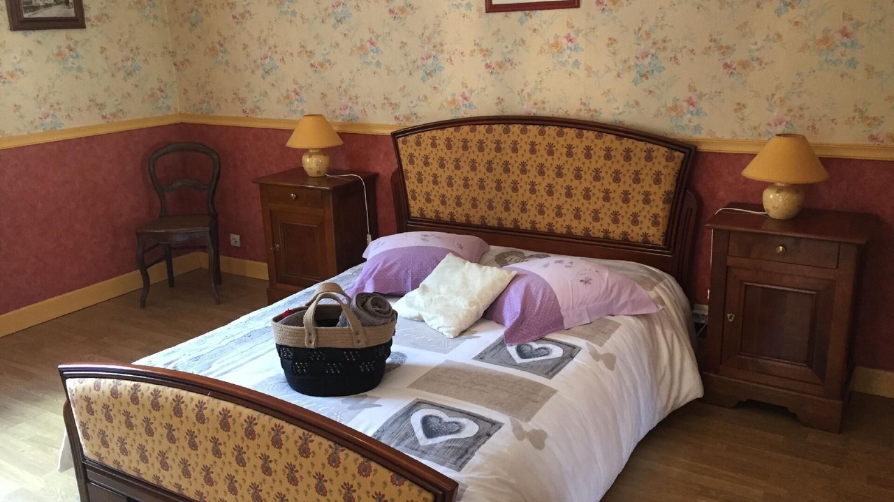Photo of Bedroom in Noyers
