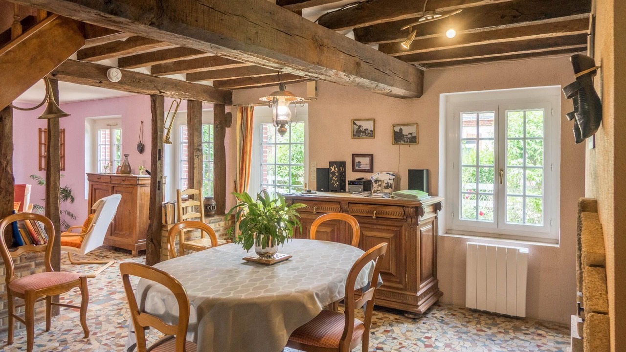 Photo of Others in Noyers