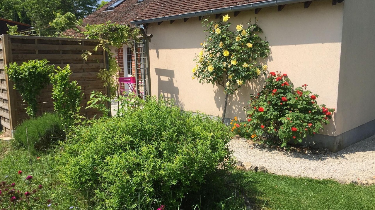 Photo of Others in Noyers