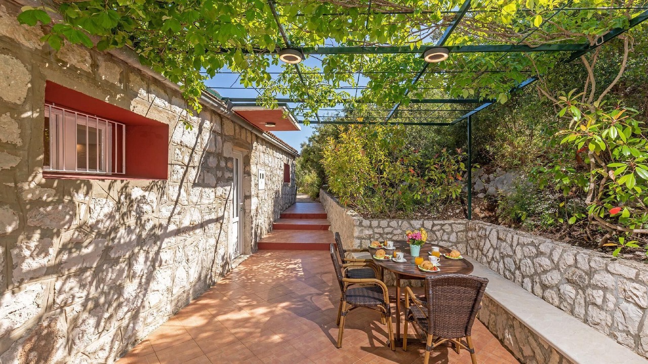 Photo of Outdoor in Brsecine