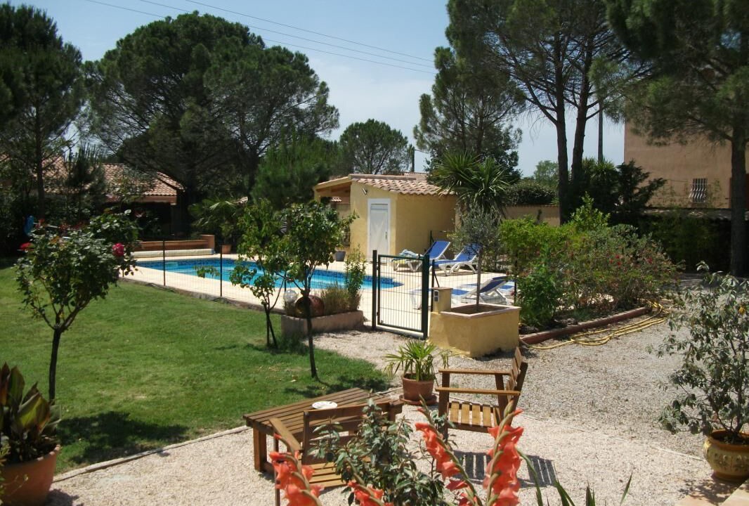 Photo of Outdoor in Peissonnel