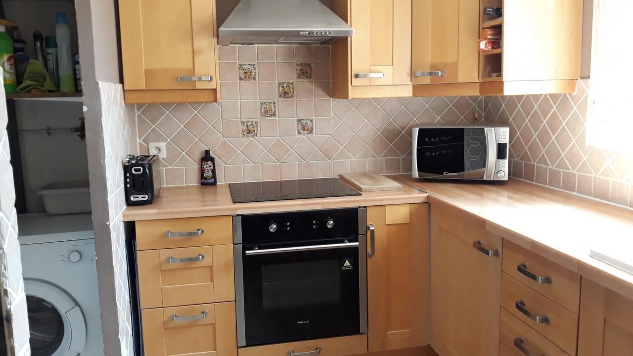 Photo of Kitchen in Peissonnel