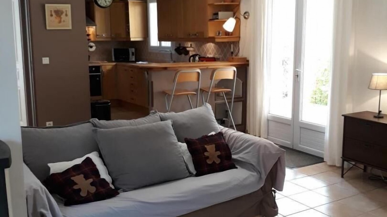 Photo of Livingroom in Peissonnel