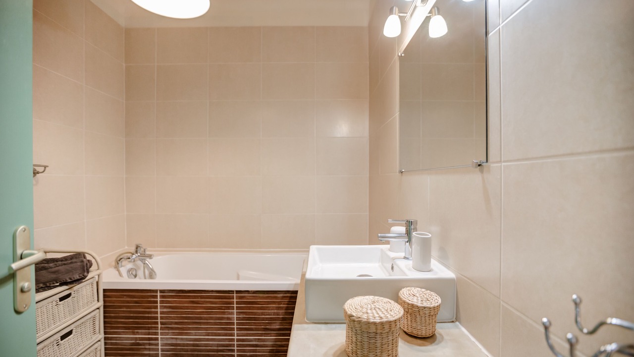 Photo of Bathroom in Pont-Saint-Esprit