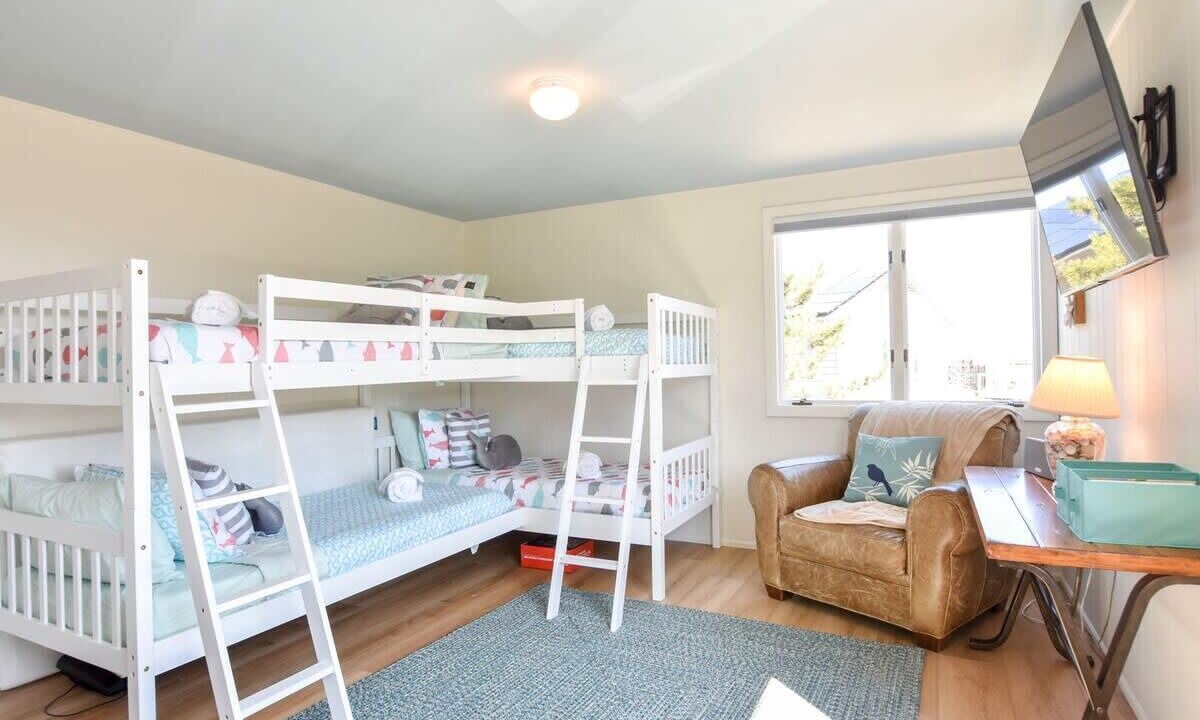 Photo of Bedroom in North Eastham