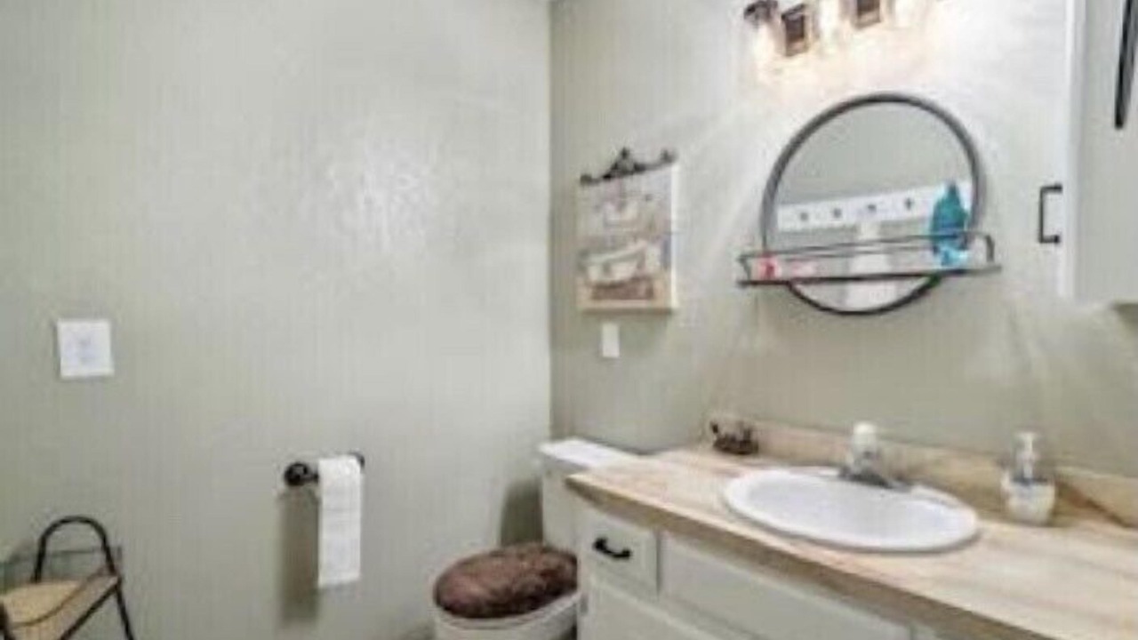 Photo of Bathroom in Lake Brownwood
