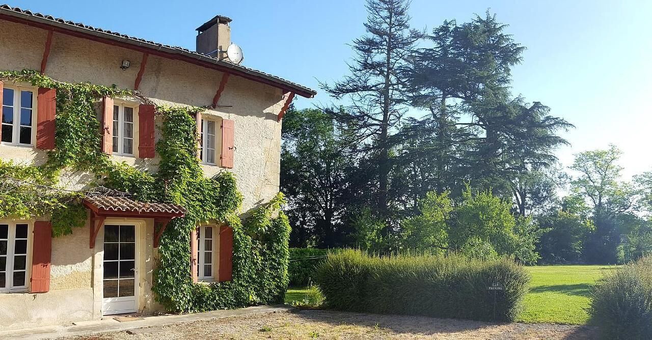 Photo of Outdoor in Montignac-de-Lauzun
