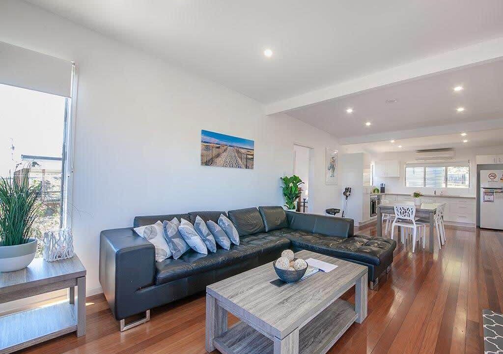 Photo of Others in Seventeen Seventy