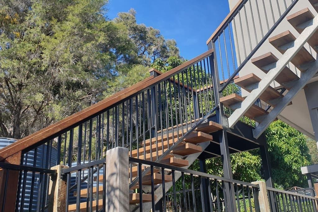 Photo of Others in Seventeen Seventy