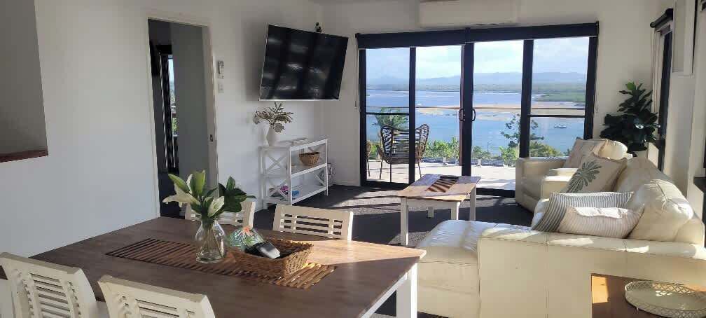 Photo of Livingroom in Seventeen Seventy