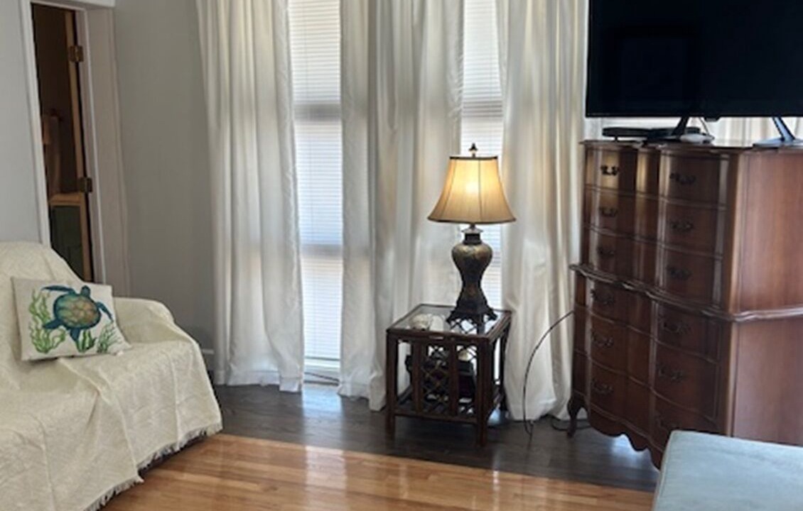 Photo of Livingroom in Tybee Island