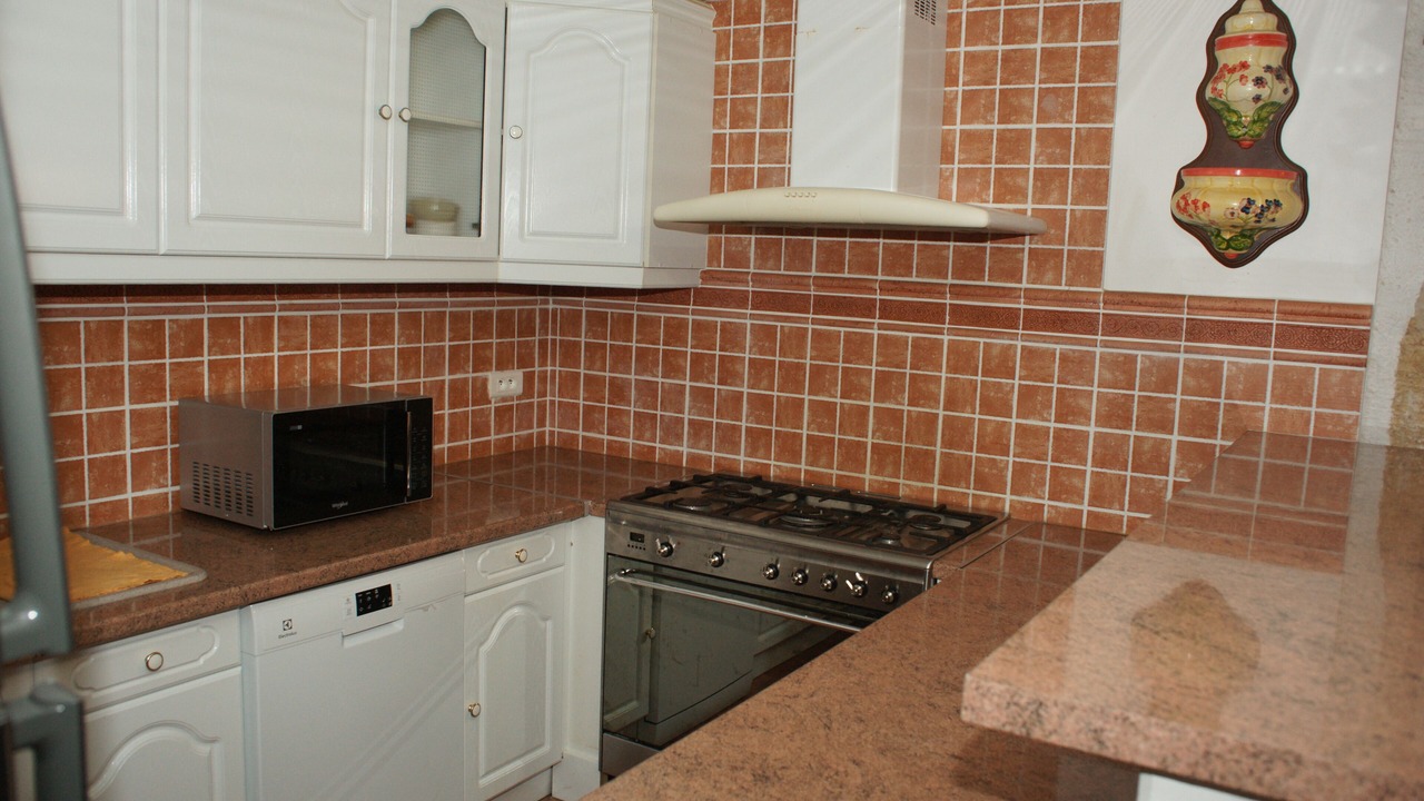 Photo of Kitchen in Saint-Avit-de-Soulege