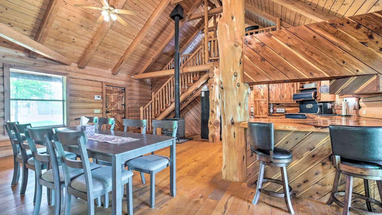 Photo of Livingroom in Woodville