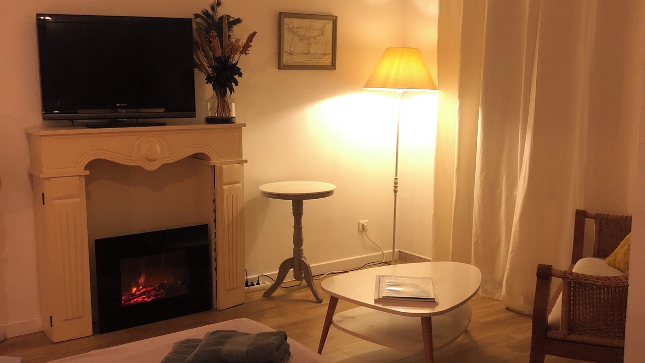 Photo of Bedroom in Cabries