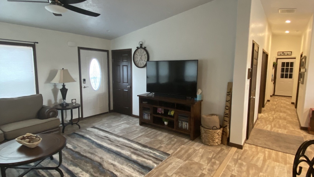 Photo of Livingroom in Glendo
