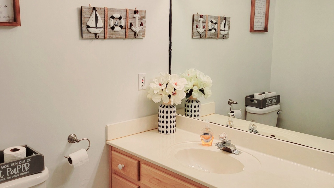 Photo of Bathroom in Byrdstown