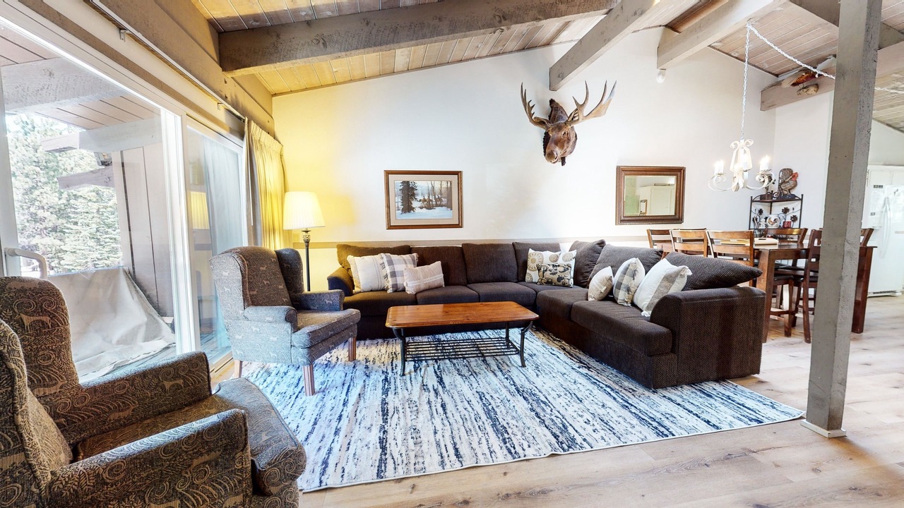 Photo of Bedroom in Mammoth Lakes