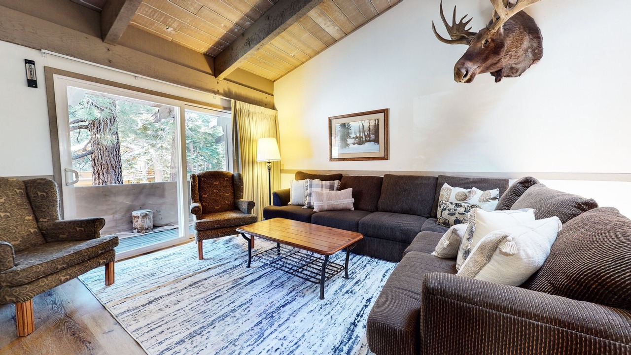 Photo of Bedroom in Mammoth Lakes