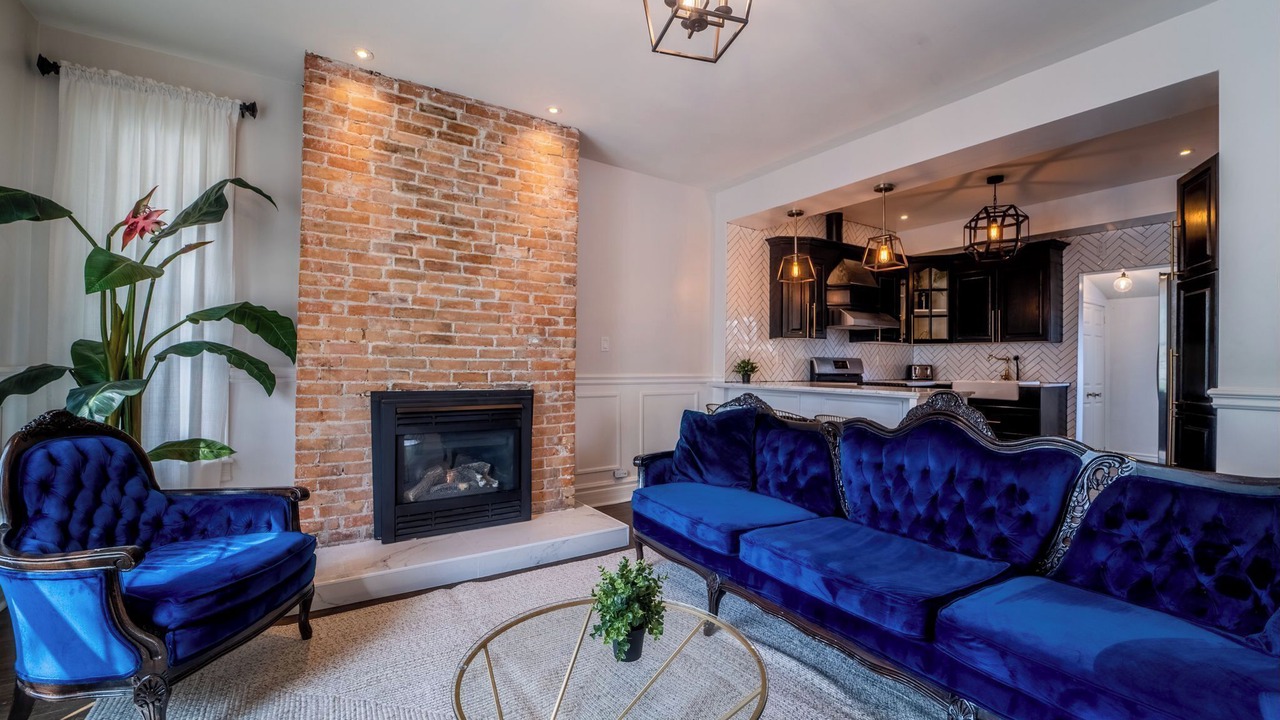 Photo of Livingroom in Niagara Falls