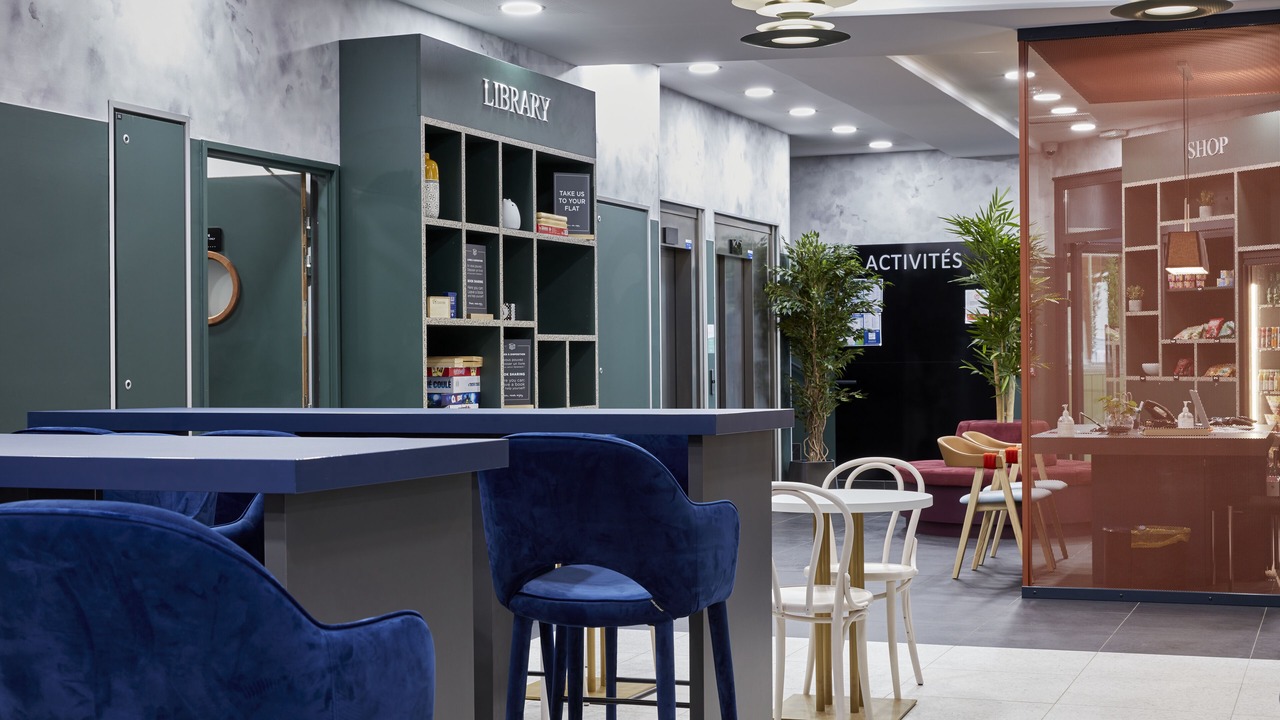 Photo of Others in Suresnes