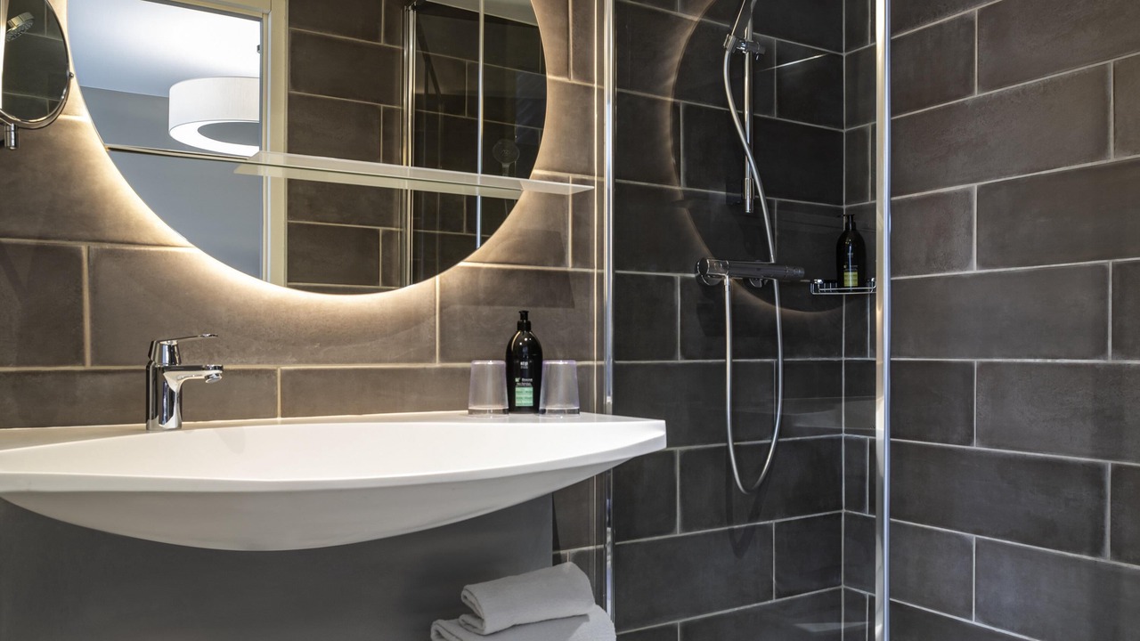 Photo of Bedroom in Suresnes