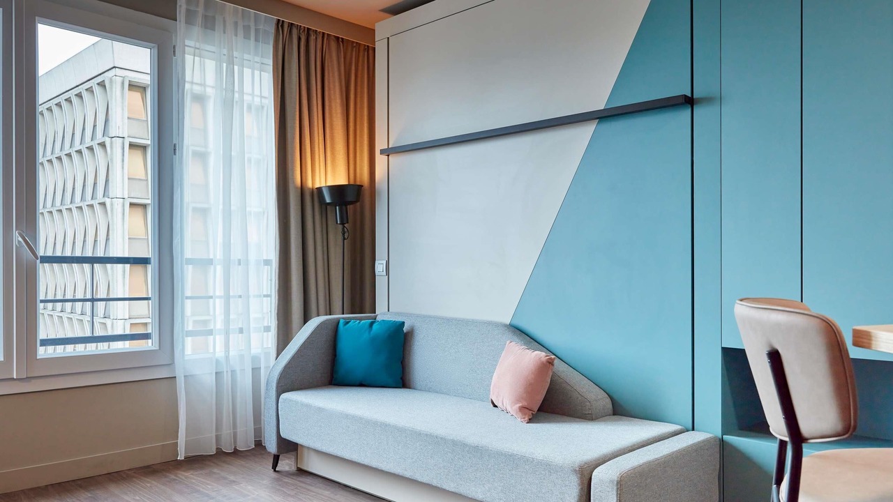 Photo of Bedroom in Suresnes