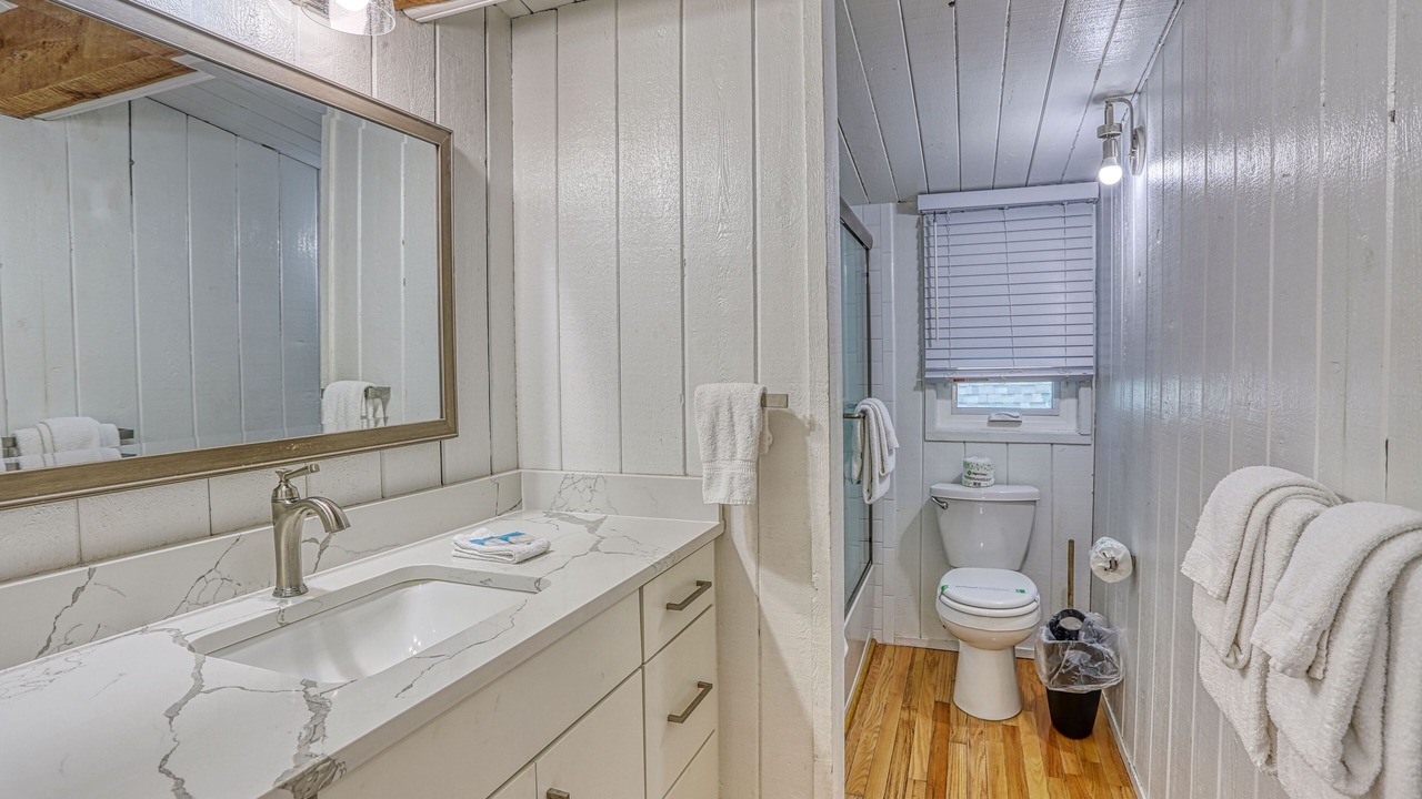 Photo of Bathroom in Sunset Beach