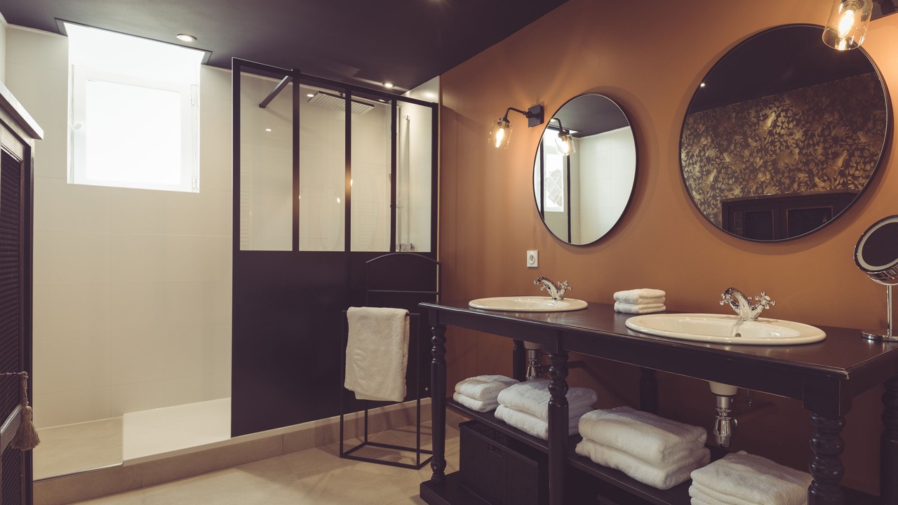 Photo of Bathroom in Chablis