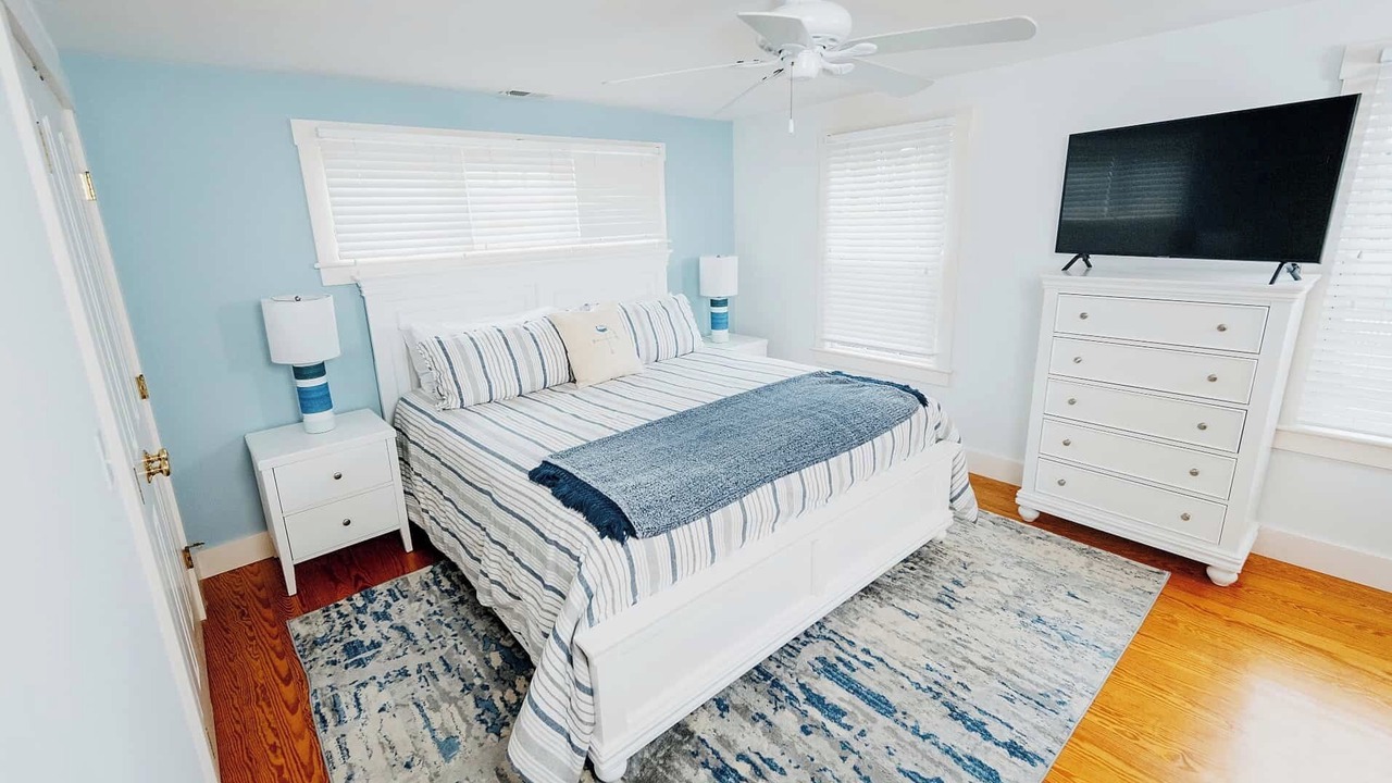 Photo of Others in Naushop