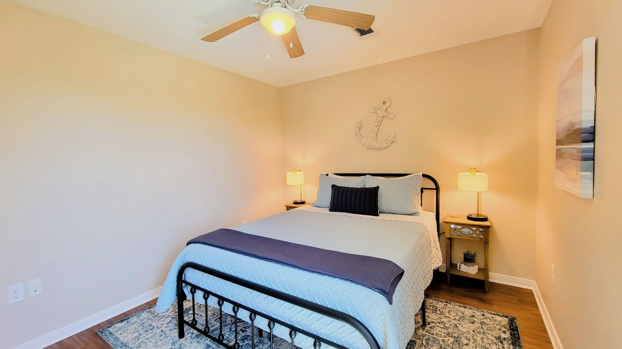 Photo of Bedroom in Willis