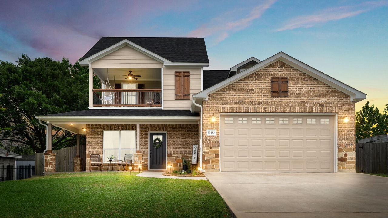 Photo of Outdoor in Willis