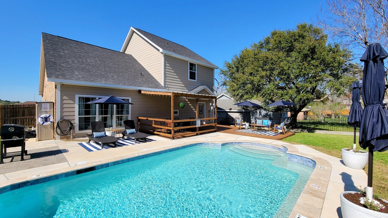 Photo of Outdoor in Willis