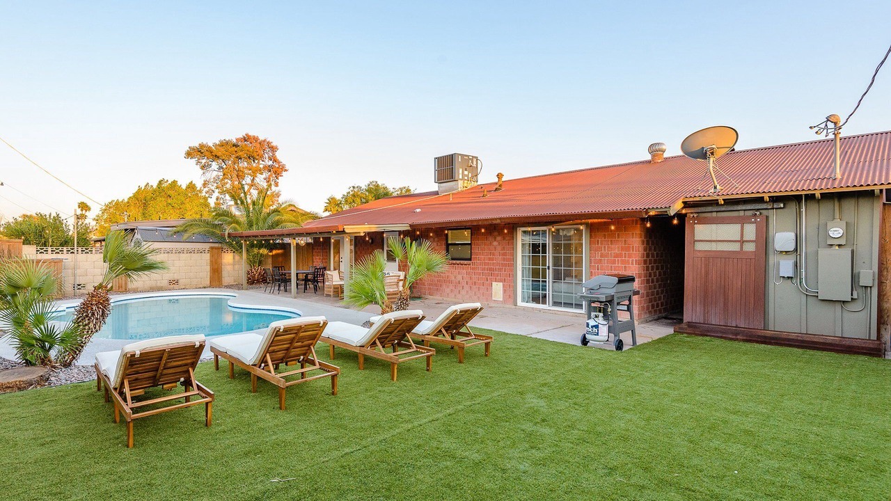 Photo of Outdoor in Scottsdale Estates Nine