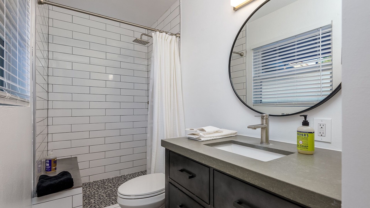 Photo of Bathroom in Scottsdale Estates Nine