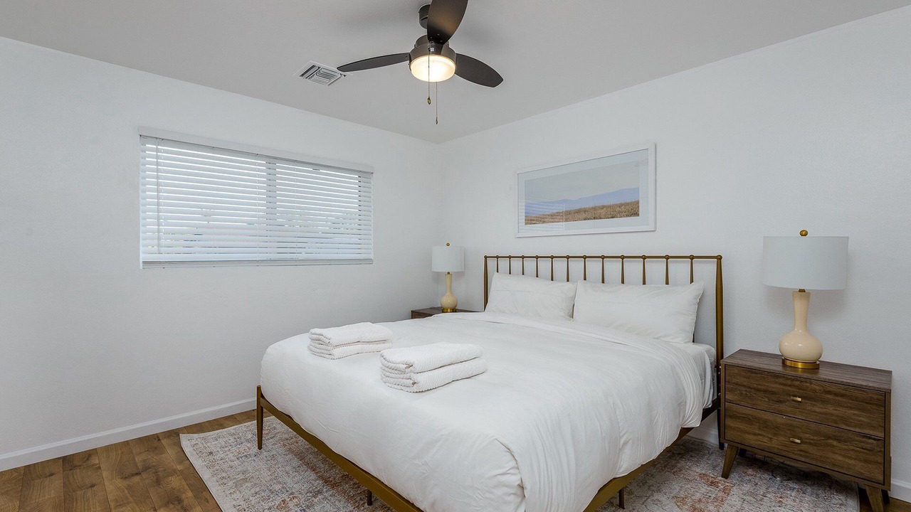 Photo of Bedroom in Scottsdale Estates Nine