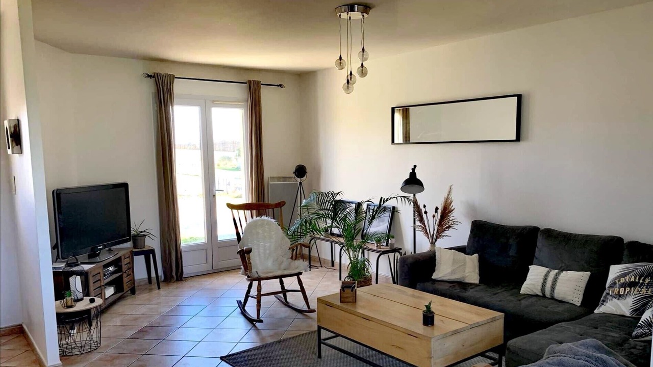 Photo of Livingroom in Saint-Aubin-de-Lanquais