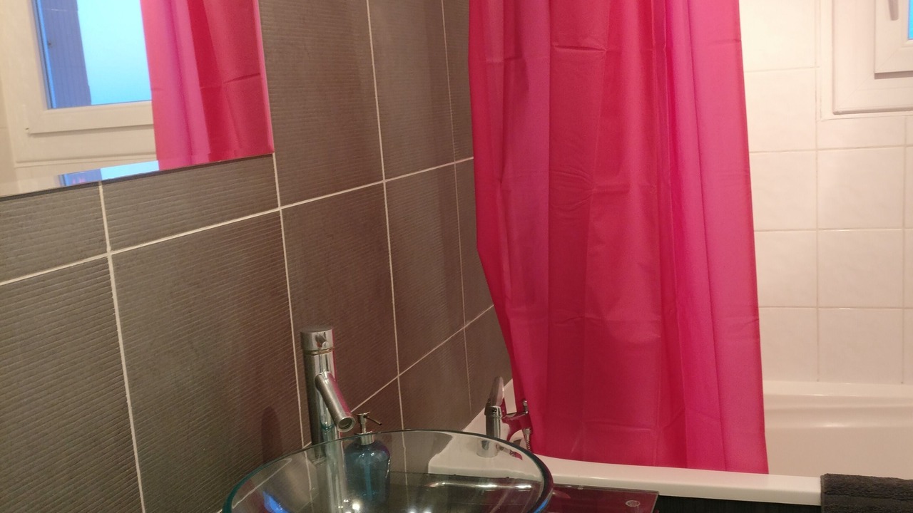 Photo of Bathroom in Les Beaux-Arts